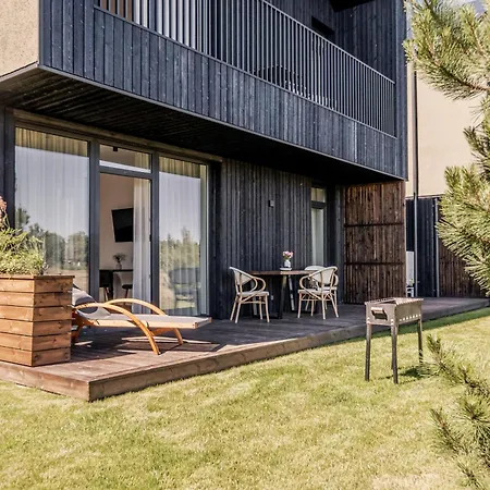 Topoliu Apartamentai * Паланга