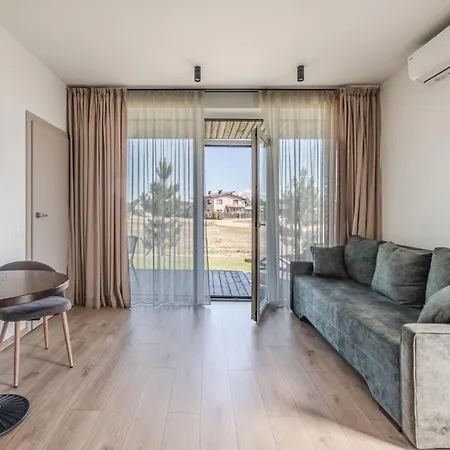 Topoliu Apartamentai Апартаменты Паланга